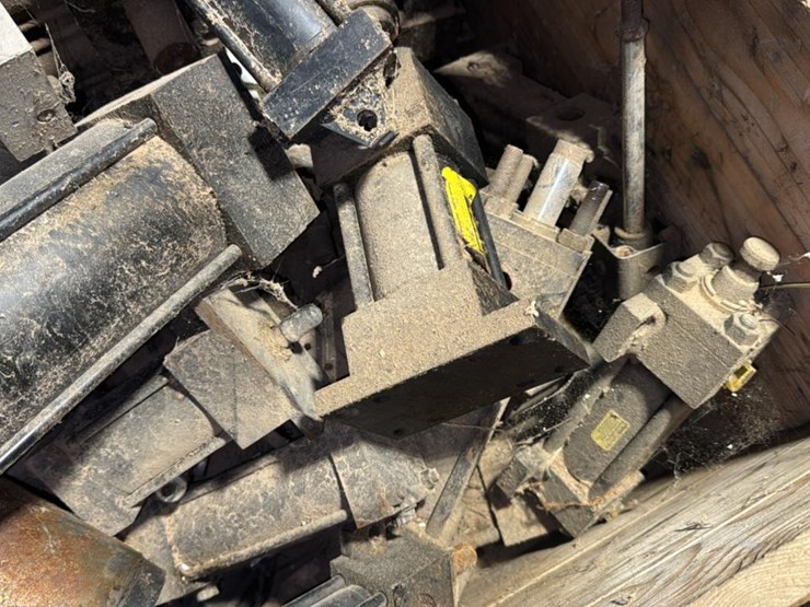 #163-•-air-cylinders-image-6