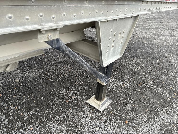 wilson-hopper-bottom-image-56