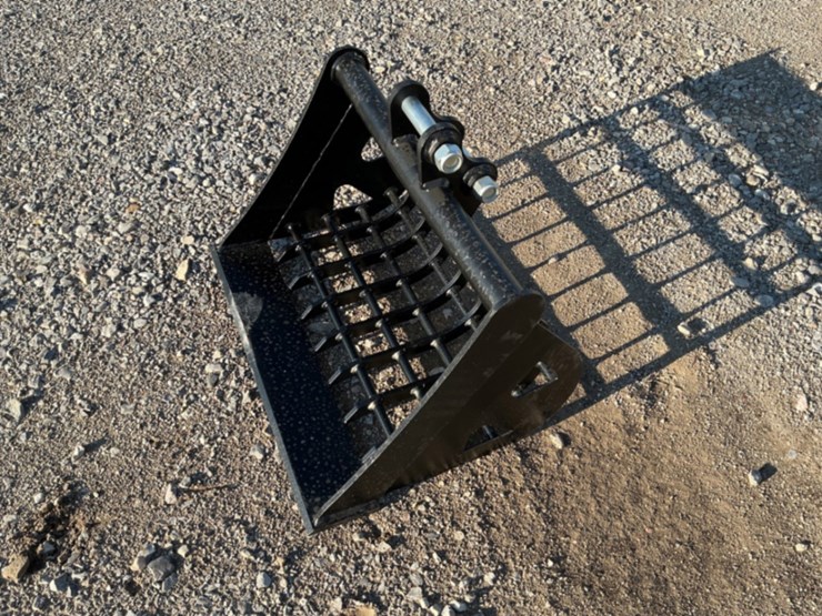 grid-shaped-bucket-for-mini-excavator-image-1