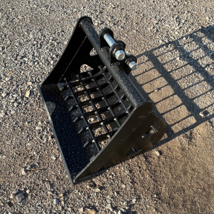 GRID SHAPED BUCKET FOR MINI EXCAVATOR