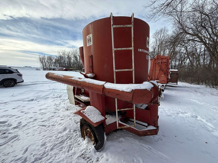 international-1150-image-8