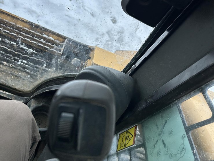 2018-caterpillar-289d-image-47