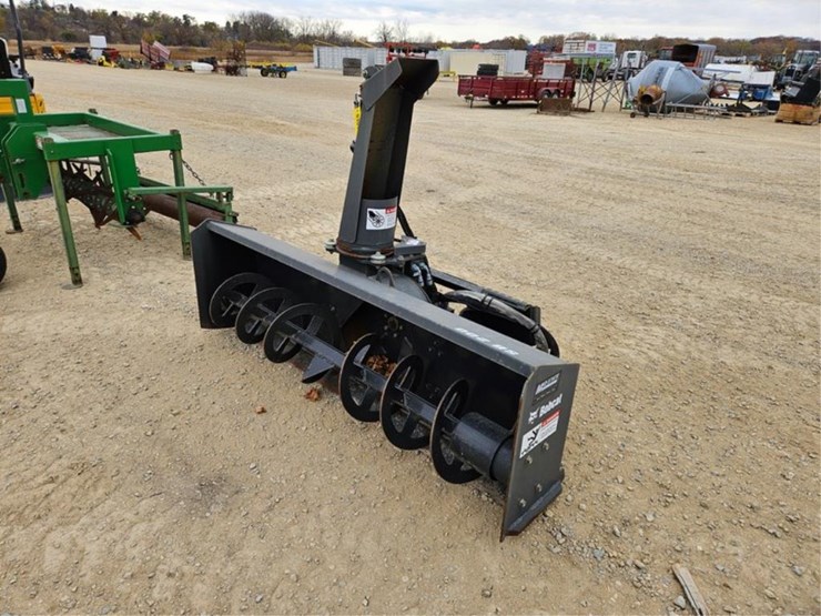 #3048-•-bobcat-sb-200-78"-2-stage-snow-blower-image-1