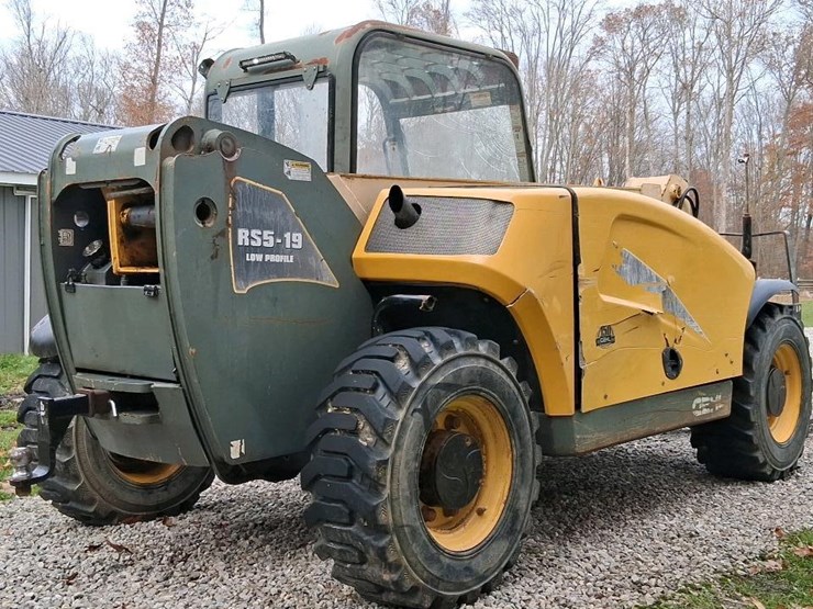 #1301-•-gel-rs5-19-telehandler-image-5