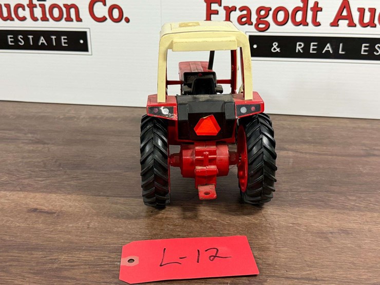 international-1086-image-6