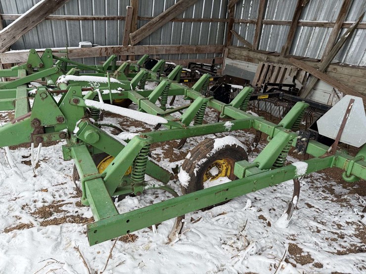 john-deere-17-image-20