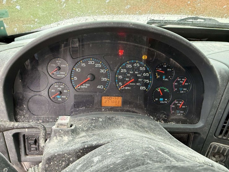 2004-international-durastar-4400-image-29