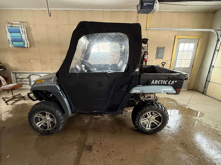 2009-arctic-cat-700-image-7