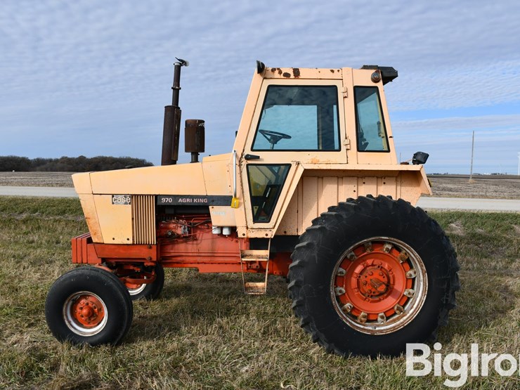 1970-case-970-2wd-tractor-image-8