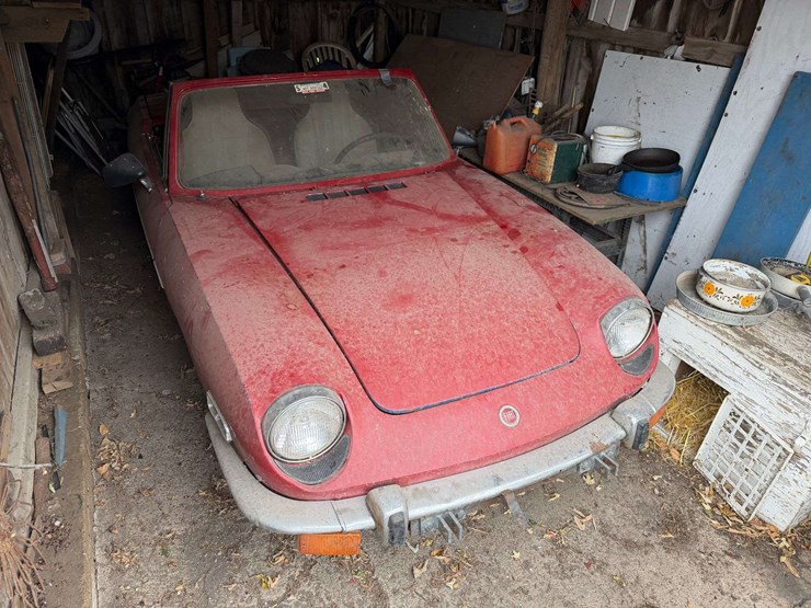 1970-fiat-spider-convertible,-non-running,-turns-over,-with-title-and-books-image-14