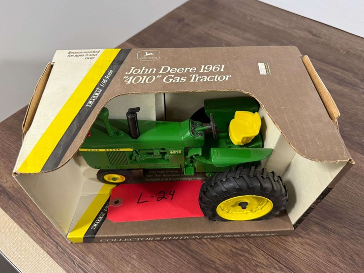 1961-john-deere-4010-image-5