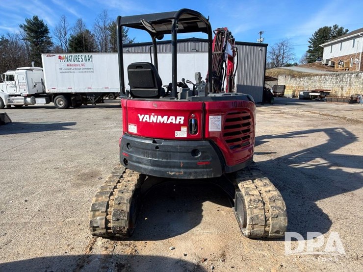 2020-yanmar-vio55-image-11