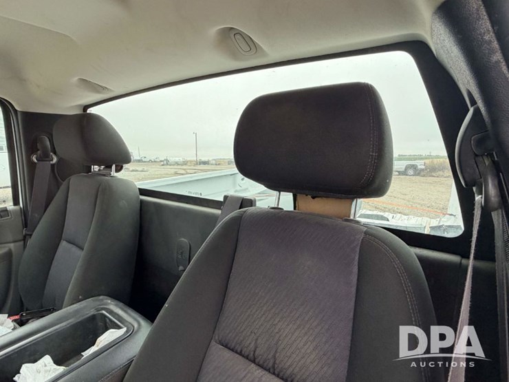 2012-chevrolet-2500hd-image-49