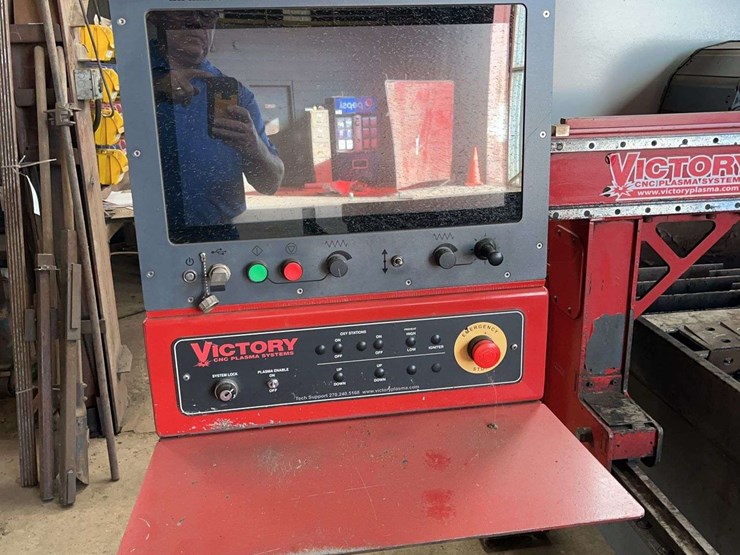 2020-8'-x-20'-victory-cnc-plasma-cutting-table-image-3