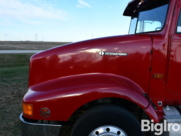 international-9000-image-11