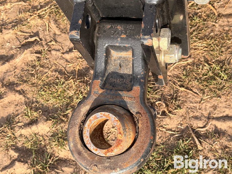 jbs-vmec2448-3-manure-spreader-image-9