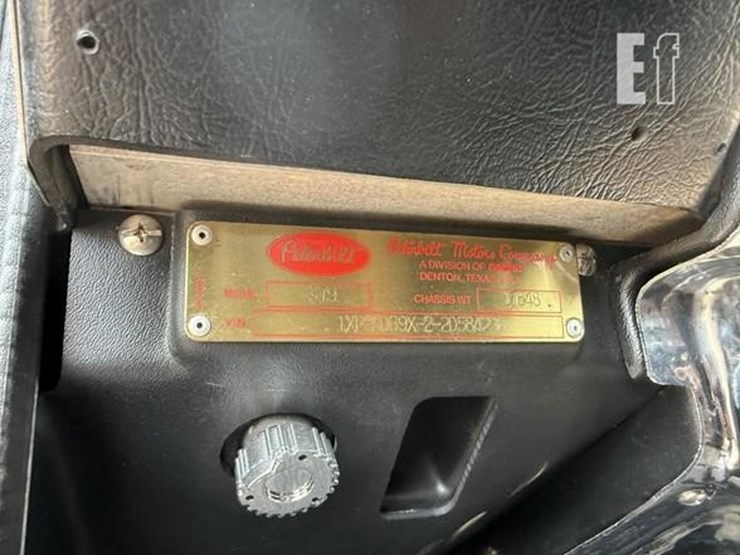 2002-peterbilt-379-image-70