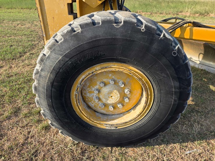 caterpillar-140m3-image-17