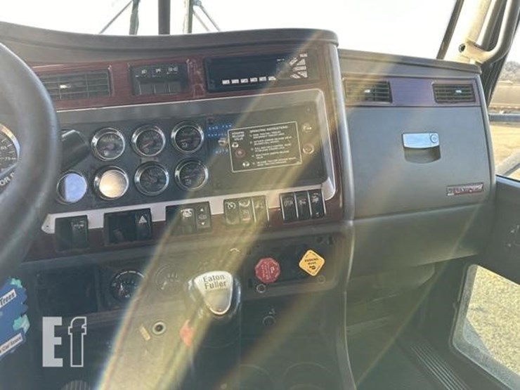 2006-kenworth-t600-image-14