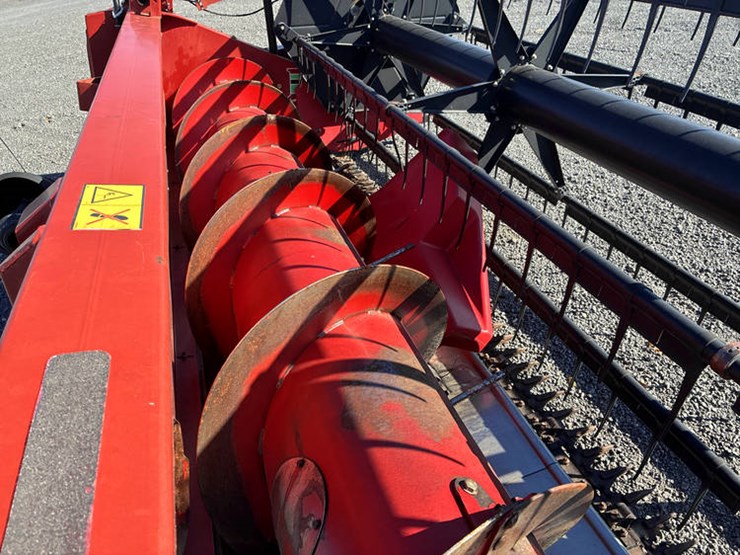 2012-case-ih-3020-image-12