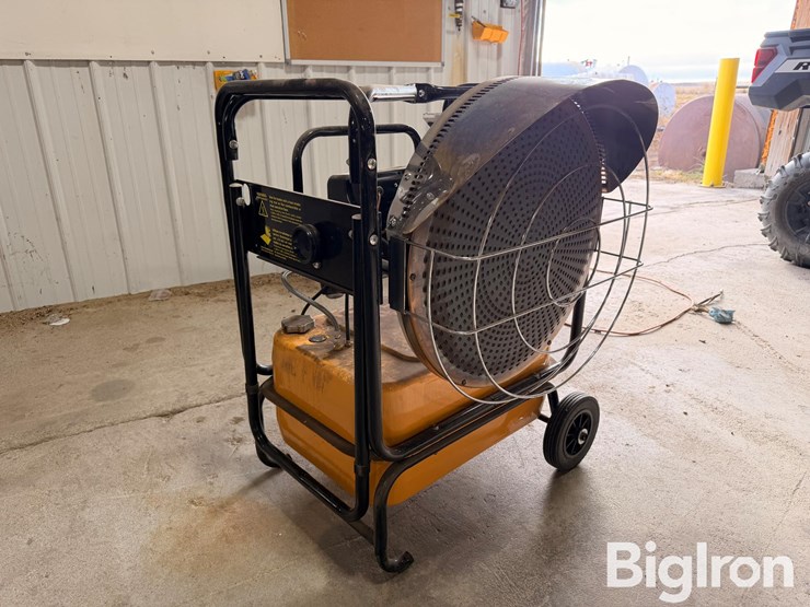 val6-kbe56-infrared-oil-heater-image-3