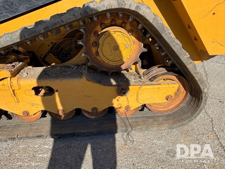 2024-caterpillar-289d3-image-24