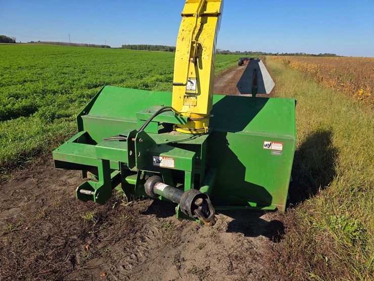 john-deere-686-image-2