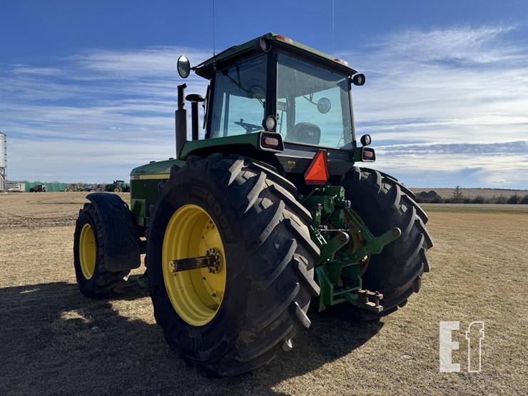 john-deere-4955-image-3