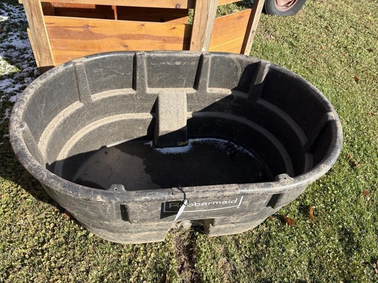 rubbermaid-water-tank-image-2