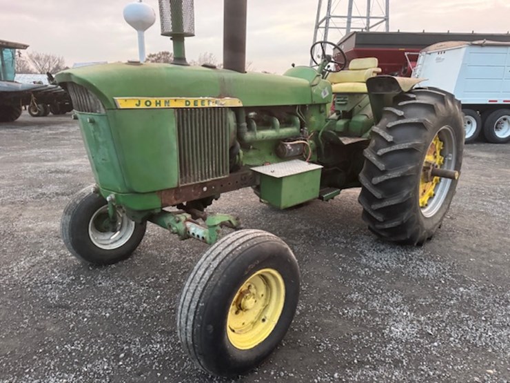 john-deere-4020-image-3