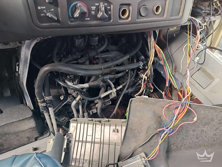 2016-ford-e450-image-18