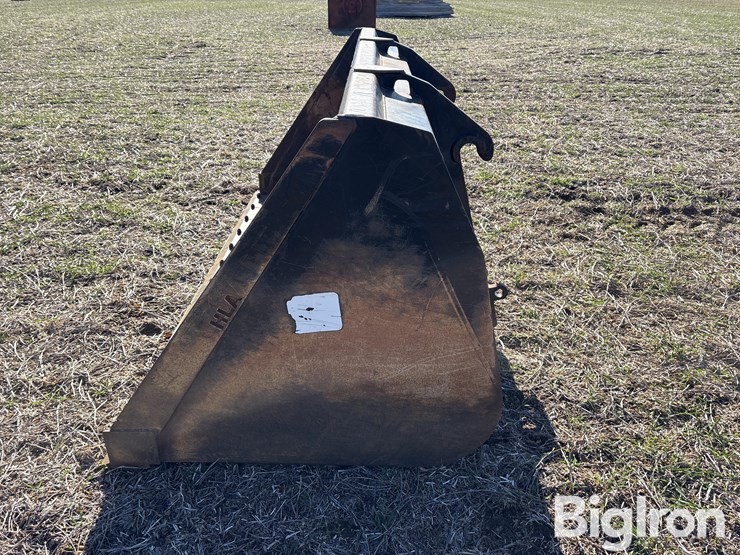 hla-2.2-cu.-yd.-bucket-image-8