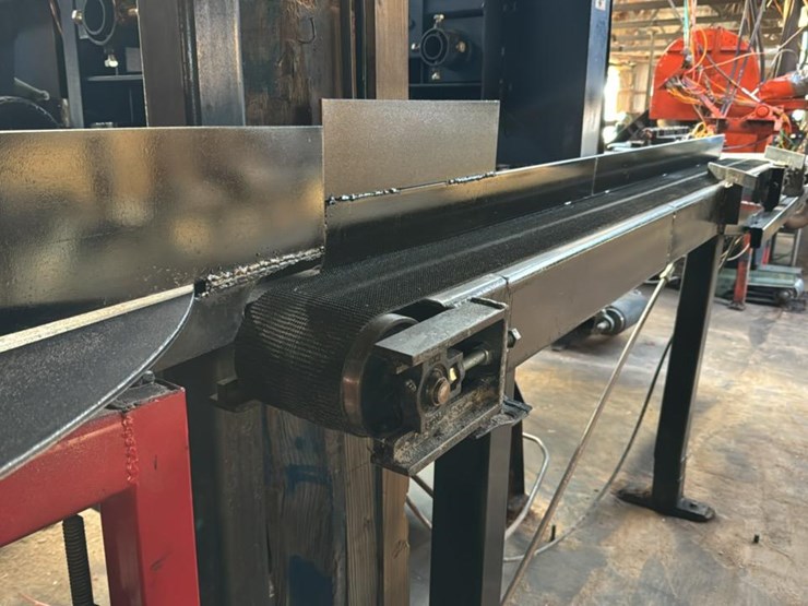 #109-•-coblentz-fabrication-double-head-resaw-image-24