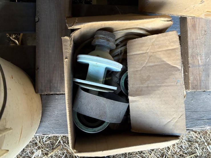 milking-equipment-image-4