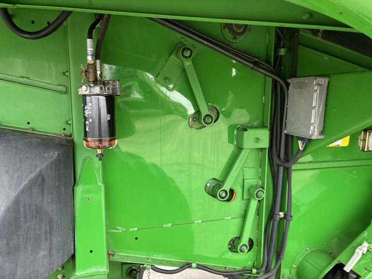 john-deere-2000-image-71