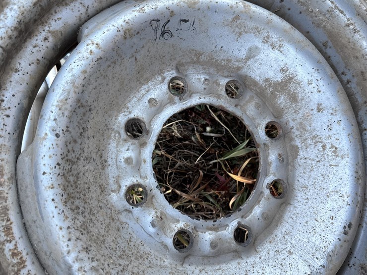 various-tires-&-rims-image-16