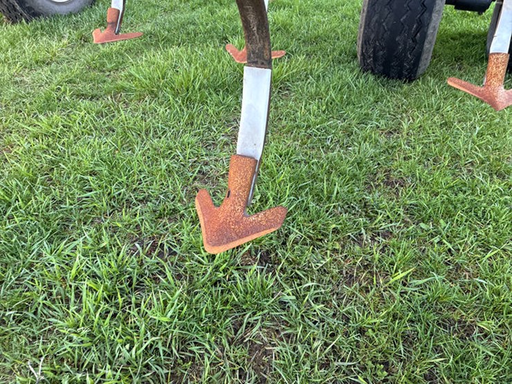 case-ih-200-image-17