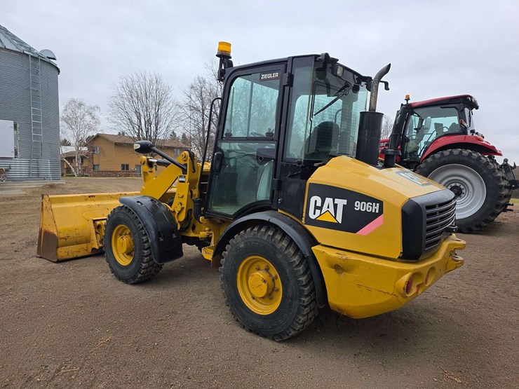 2009-caterpillar-906h-image-9