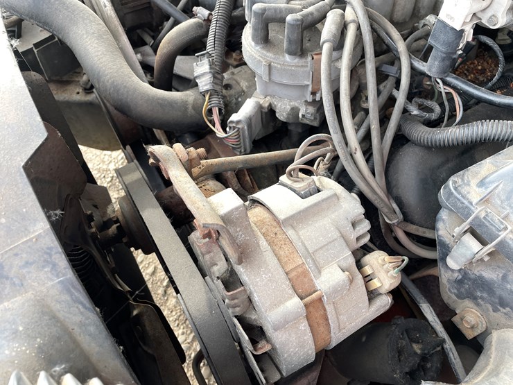 #1200-•-1986-ford-crown-victoria-**recommend-trailering**-(has-mn-title)-image-26