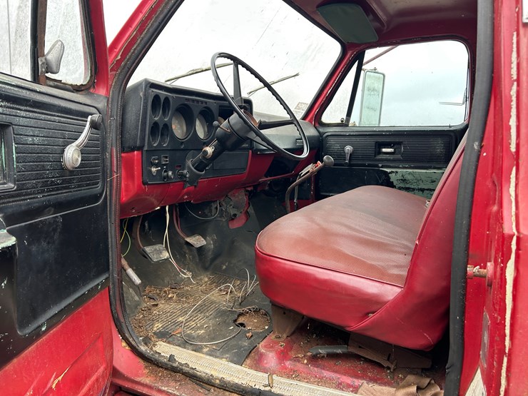 chevrolet-70-image-9