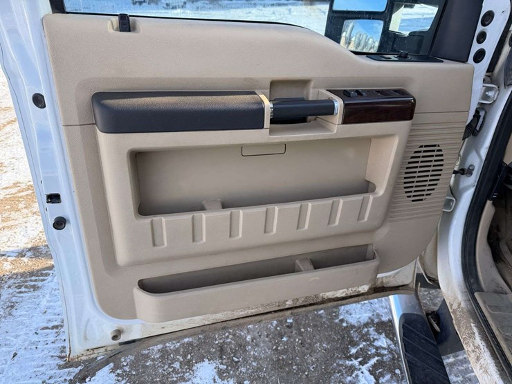 2008-ford-f350-image-37