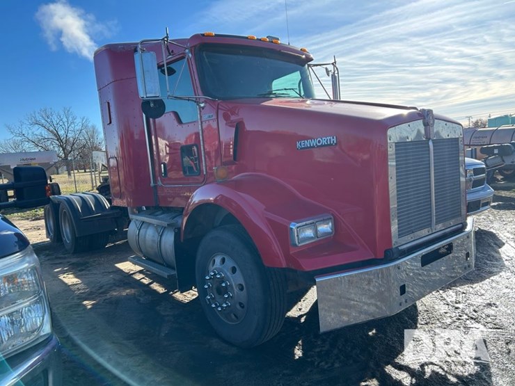 2009-kenworth-t800-image-56