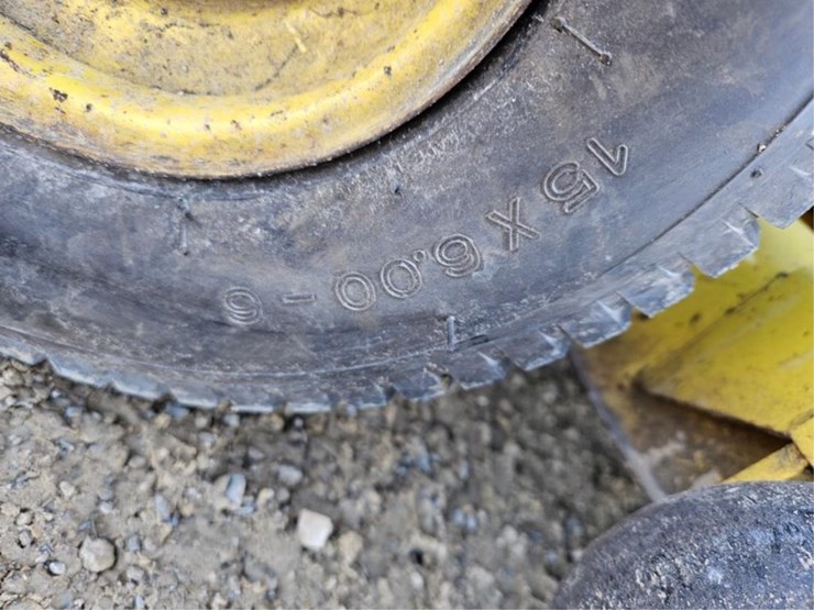 john-deere-185-image-26