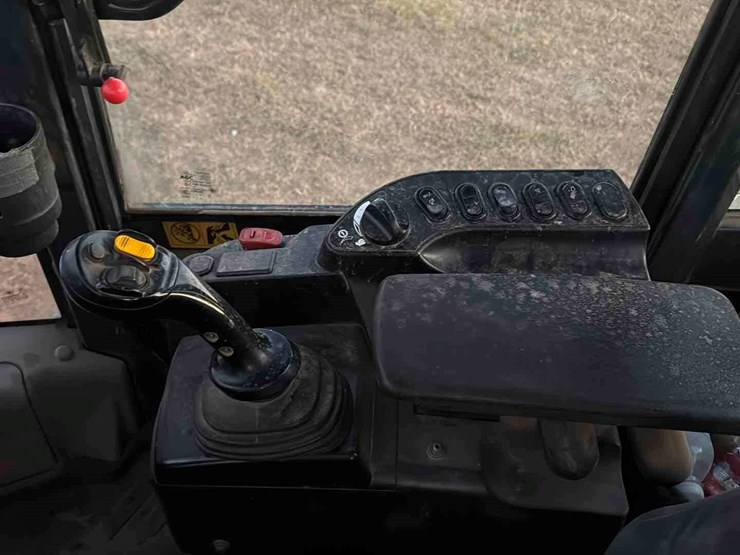 komatsu-wa270-image-20