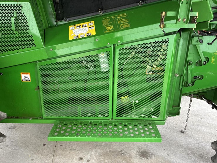 john-deere-2000-image-49