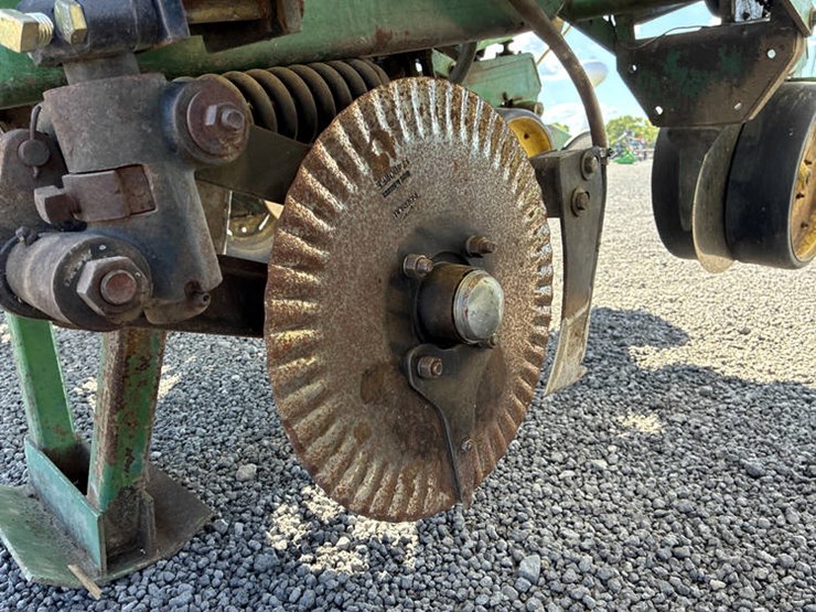 john-deere-7000-image-20