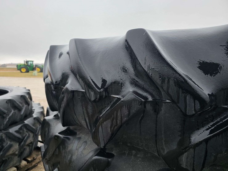 john-deere-8220-image-4