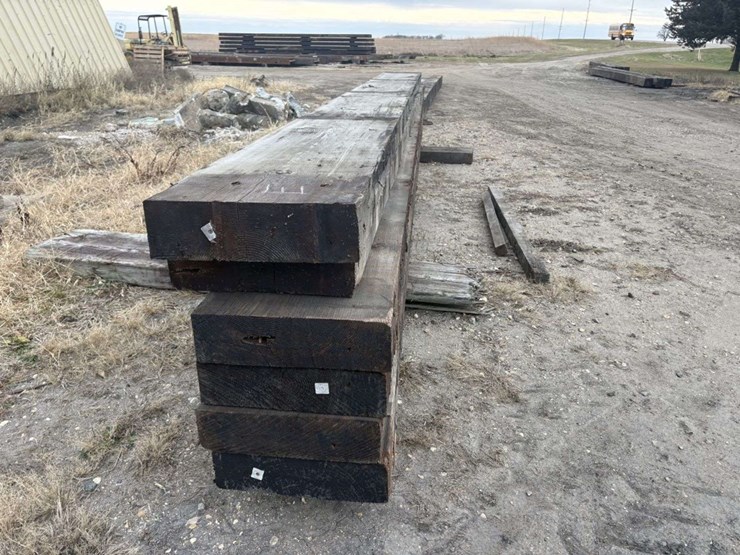 (6)-6”x19”-creosote-treated-wood-beams,-(4)-are-approx-26’,-(2)-are-approx-25’,-e-image-5