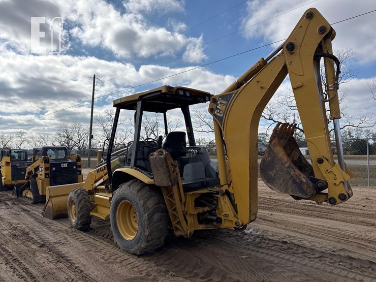 2004-caterpillar-416d-image-2