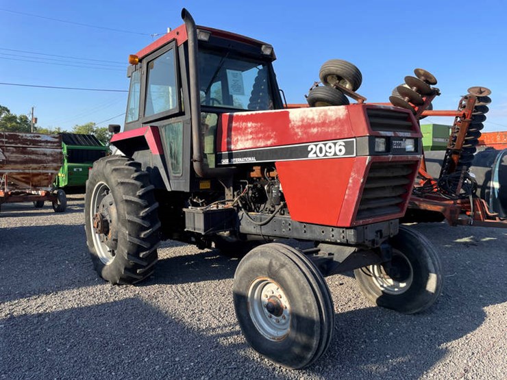 case-ih-2096-image-1